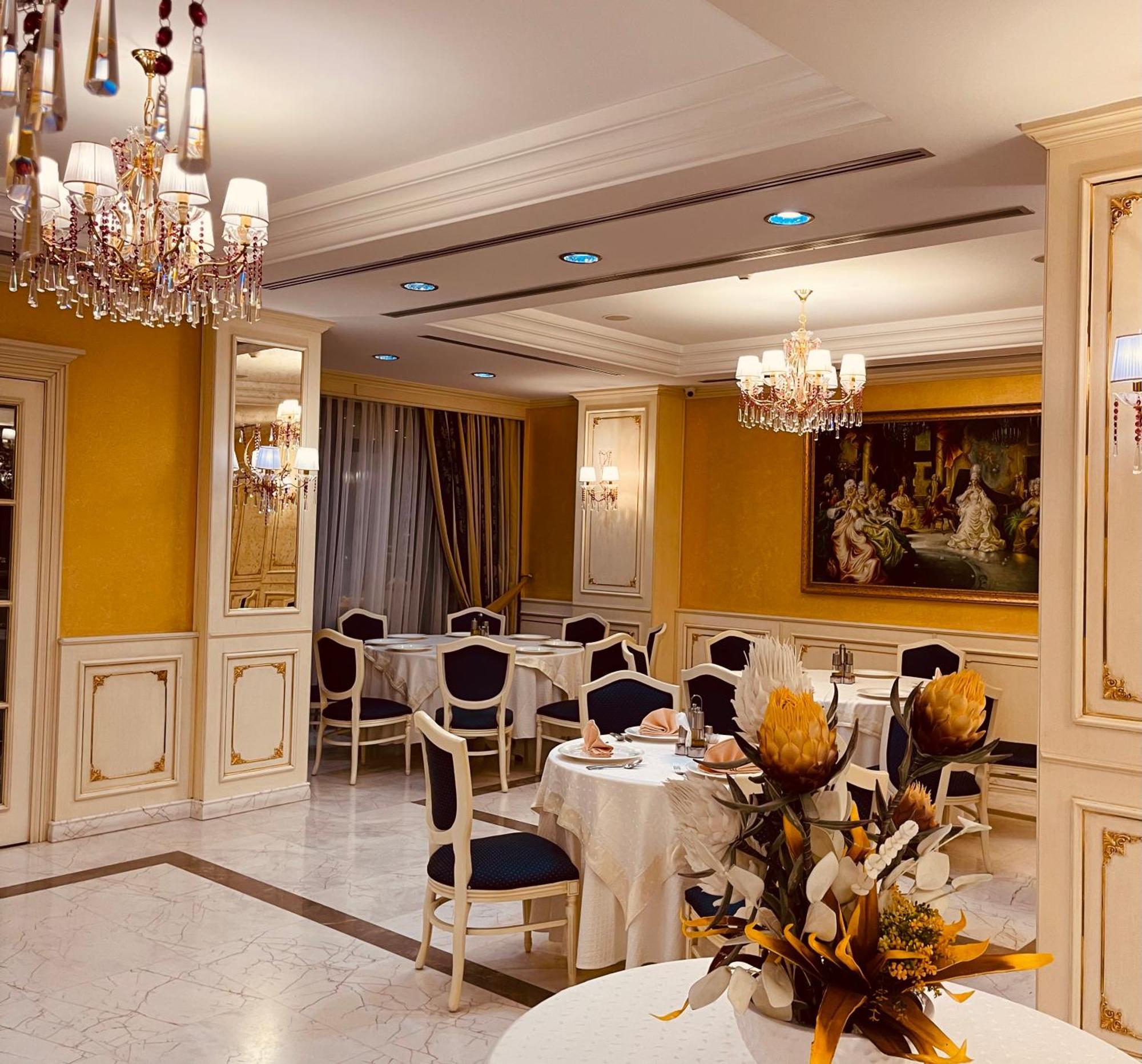 Hotel Fieri Dış mekan fotoğraf