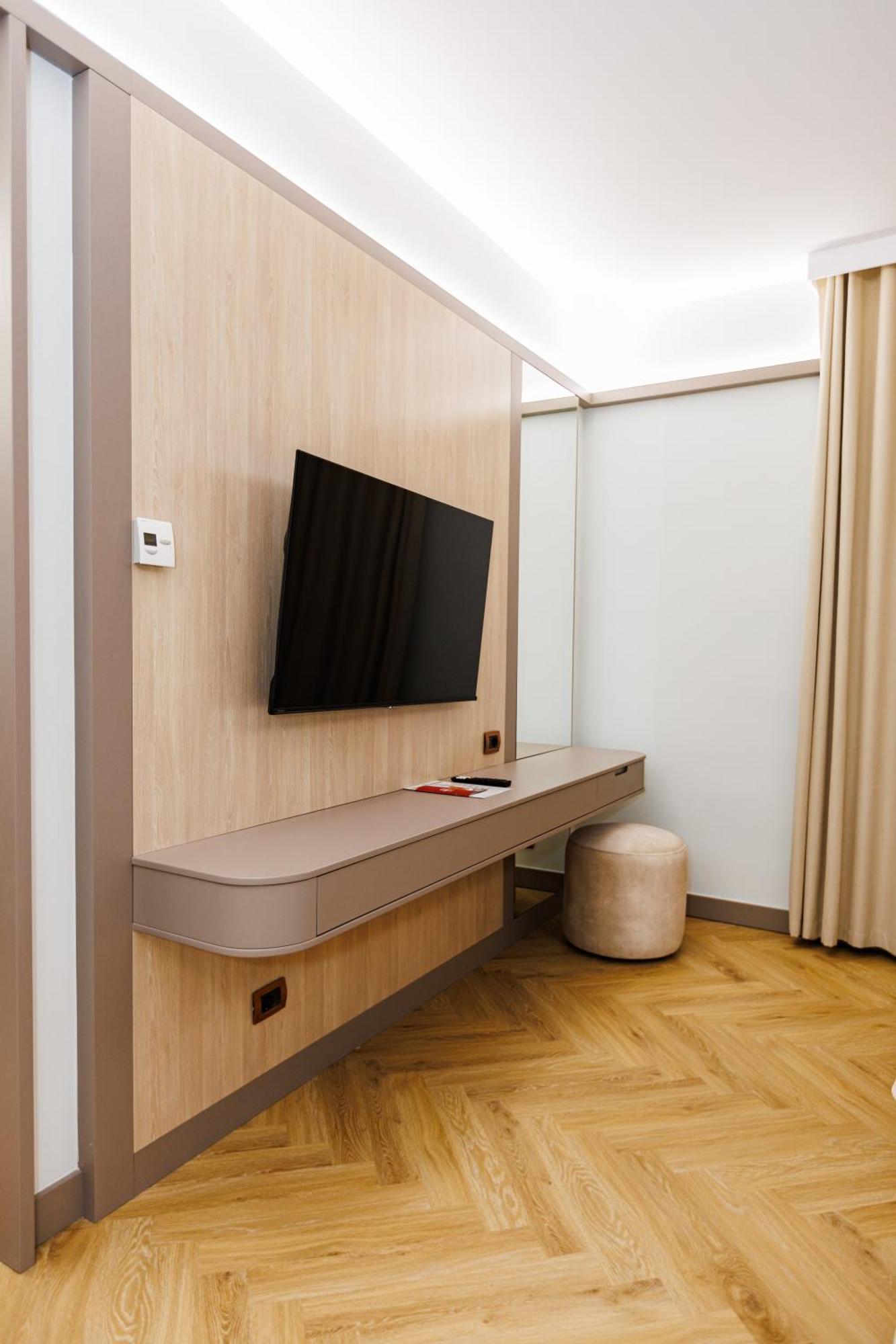 Hotel Fieri Dış mekan fotoğraf