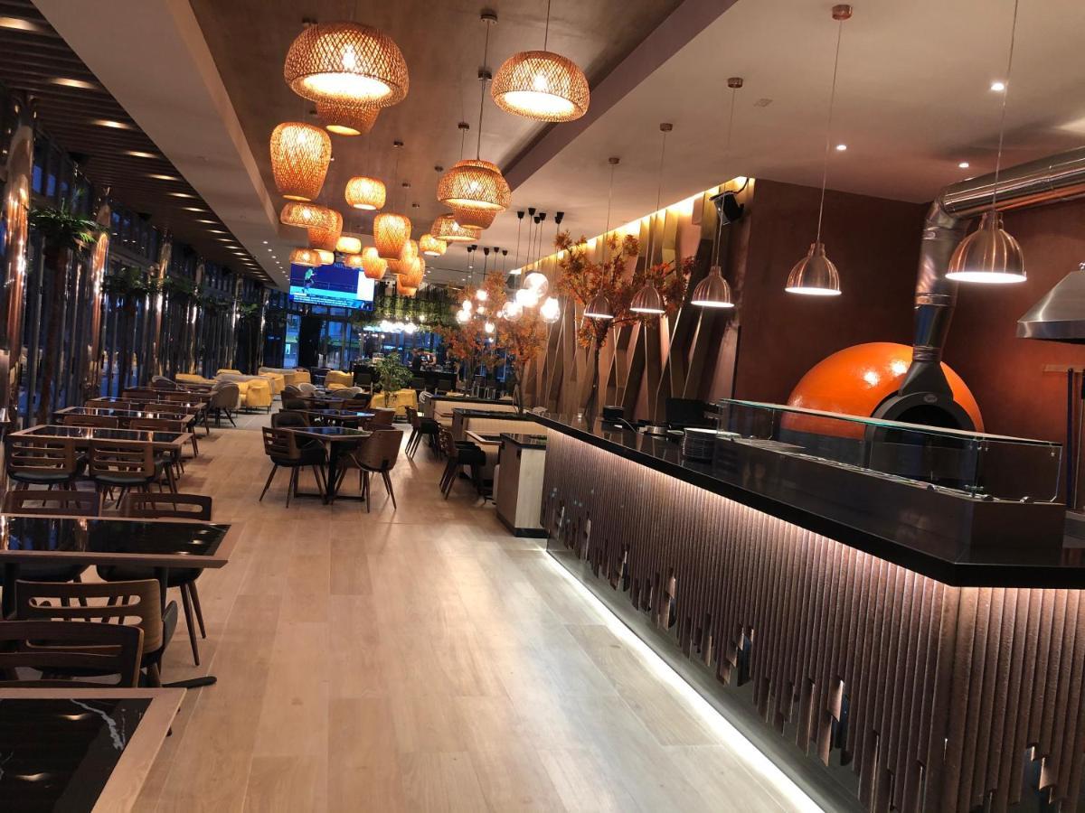 Hotel Fieri Dış mekan fotoğraf